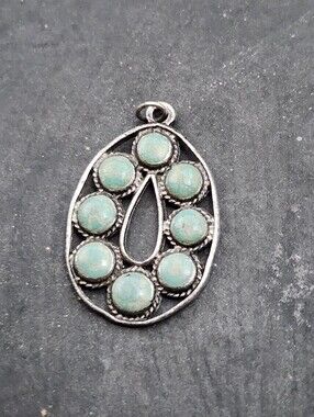 Handmade Native American Cluster Oval Pendant w/ Turquoise Stones